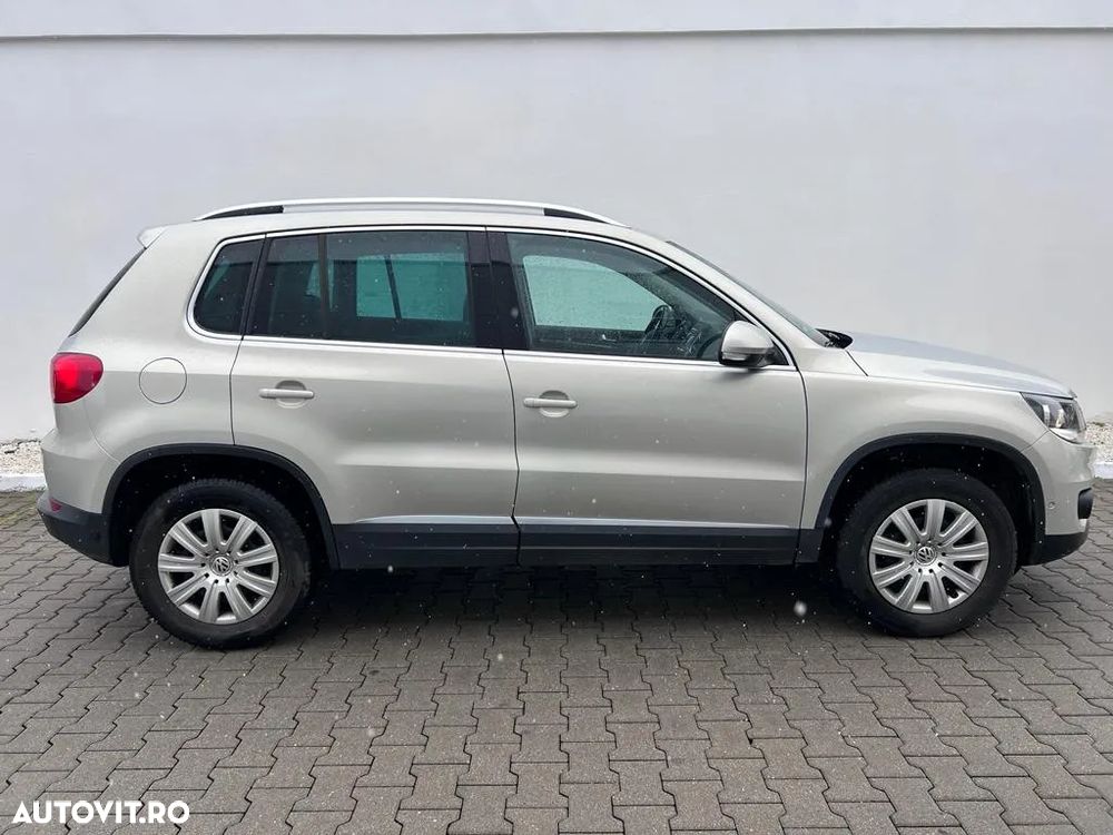 Volkswagen Tiguan 2.0 TDI 4Motion DSG Sport & Style - 3