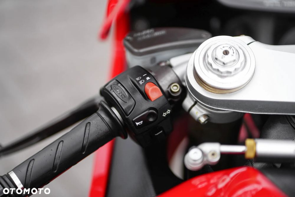MV AGUSTA F4 - 21