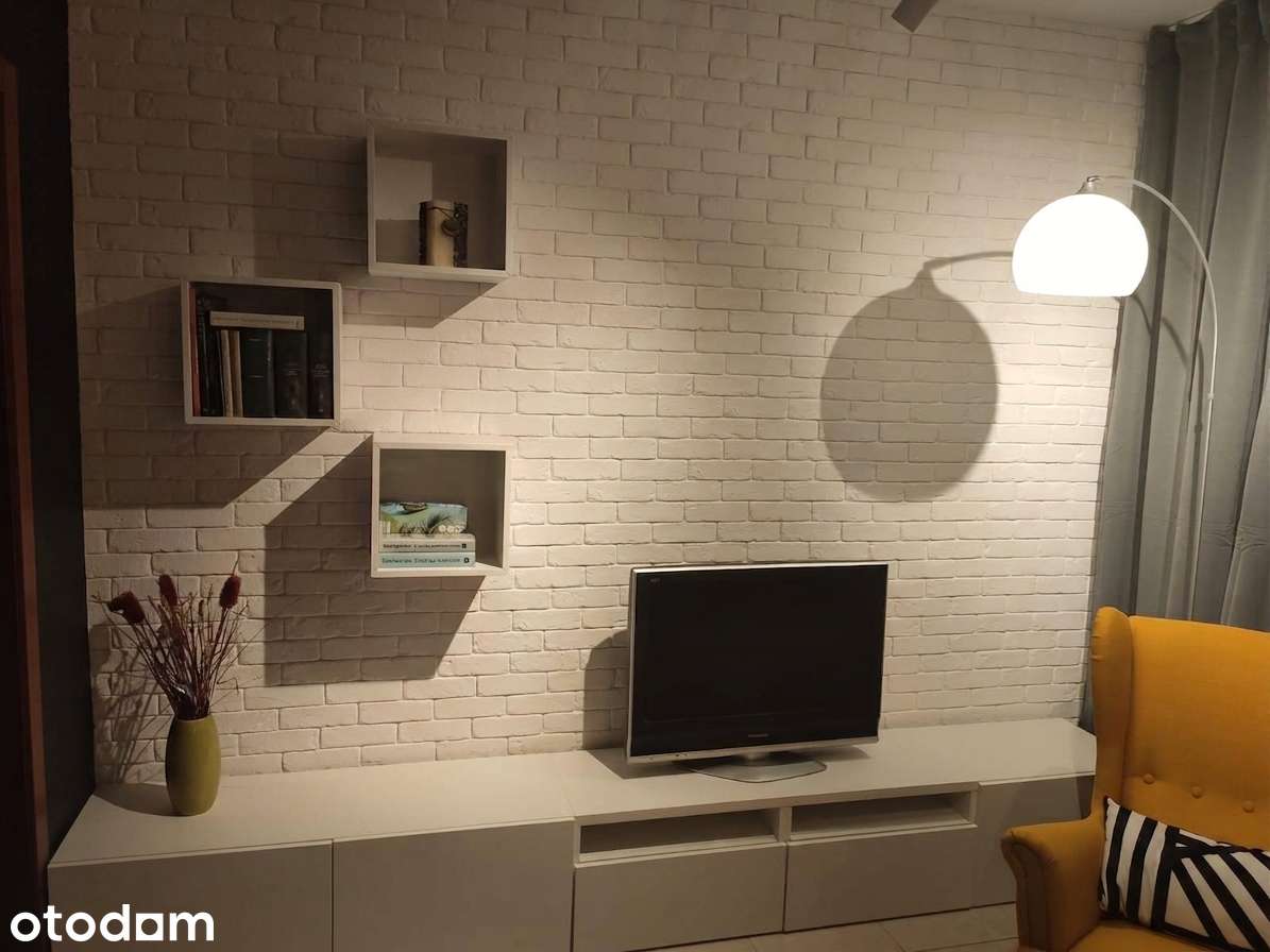 Metro Kabaty tuż obok | 2 pokoje, 52 m² po remoncie | Duży taras