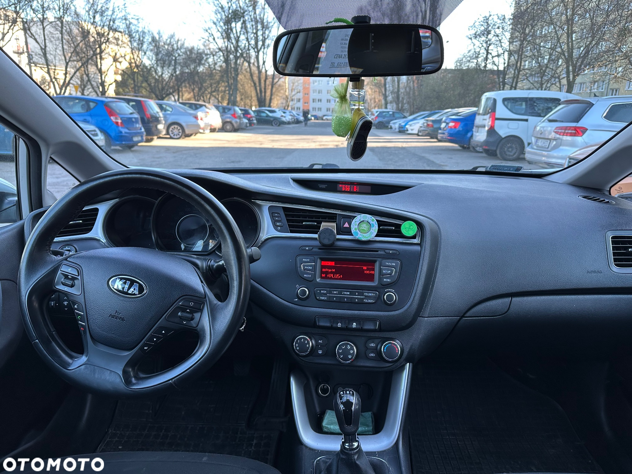 Kia Ceed - 13
