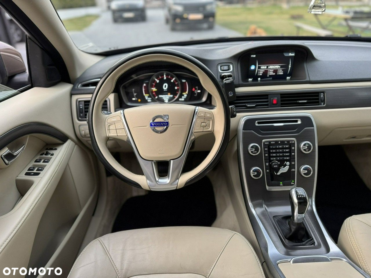 Volvo XC 70 - 20