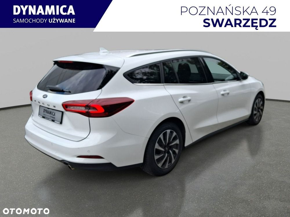 Ford Focus - 8