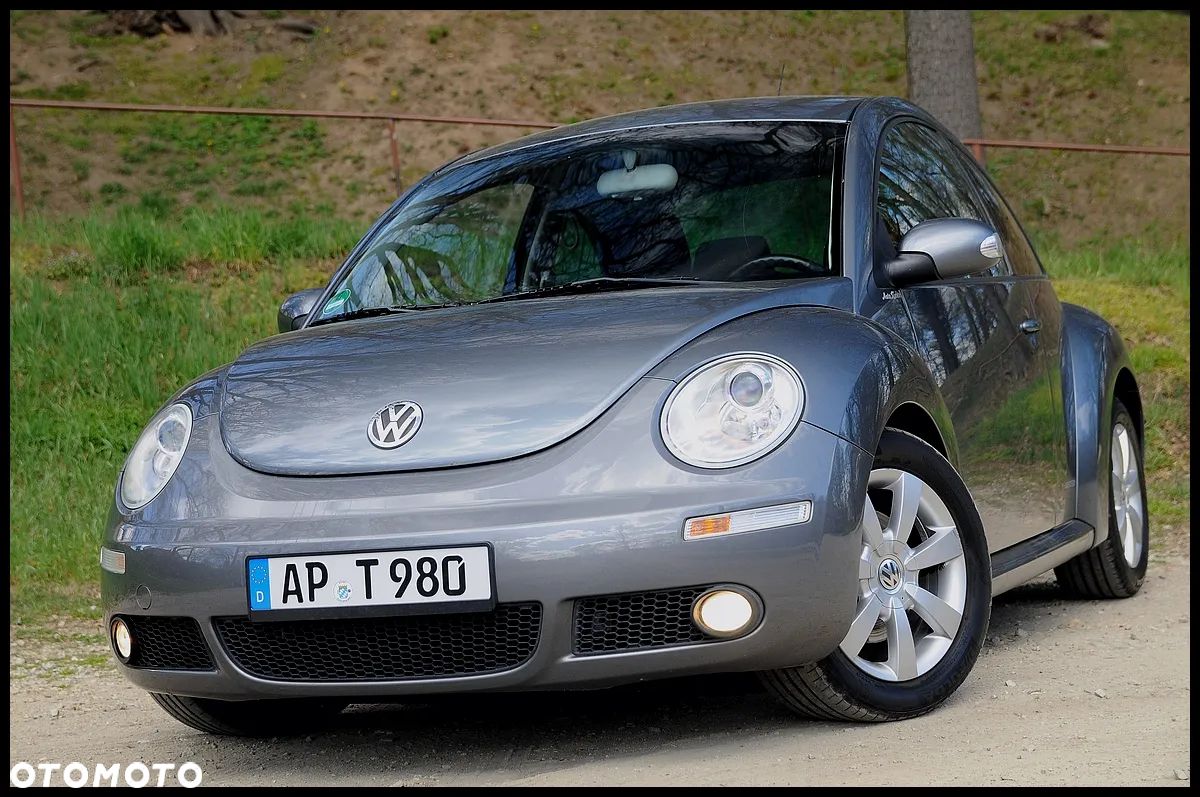 Volkswagen New Beetle 1.6 United - 1