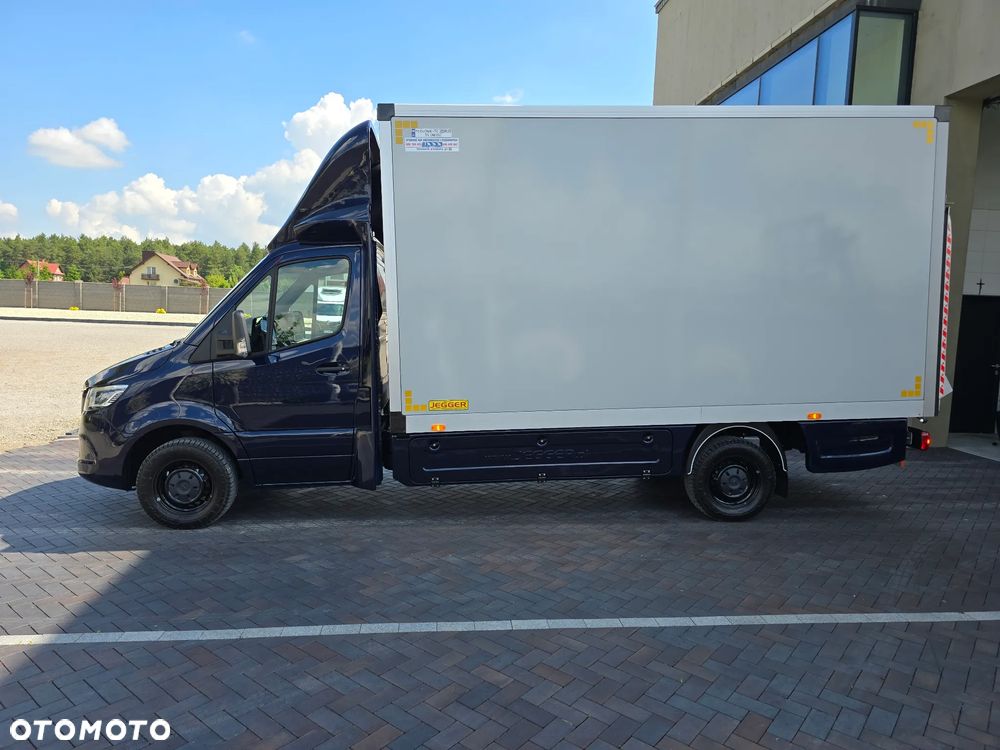 Mercedes-Benz SPRINTER 319 3.0 CDI KONTENER 4,28cmDługi 2,29cmSzero 2,24cmWysok + WINDA 750Kg 42Tyś km SERWIS DO OSTATNIEGO Km ASO MERCEDES-BENZ SALON PL STAN NOWY NOWY NOWY FABRYCZNA GWARANCJA - 12