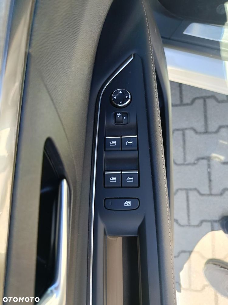 Peugeot 3008 1.2 PureTech GT S&S EAT8 - 18