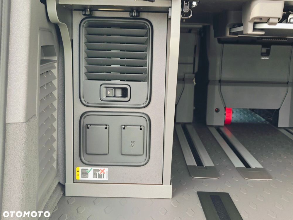 Volkswagen California - 19