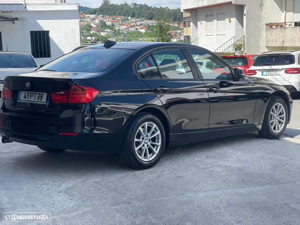 BMW 320 d Line Sport - 2