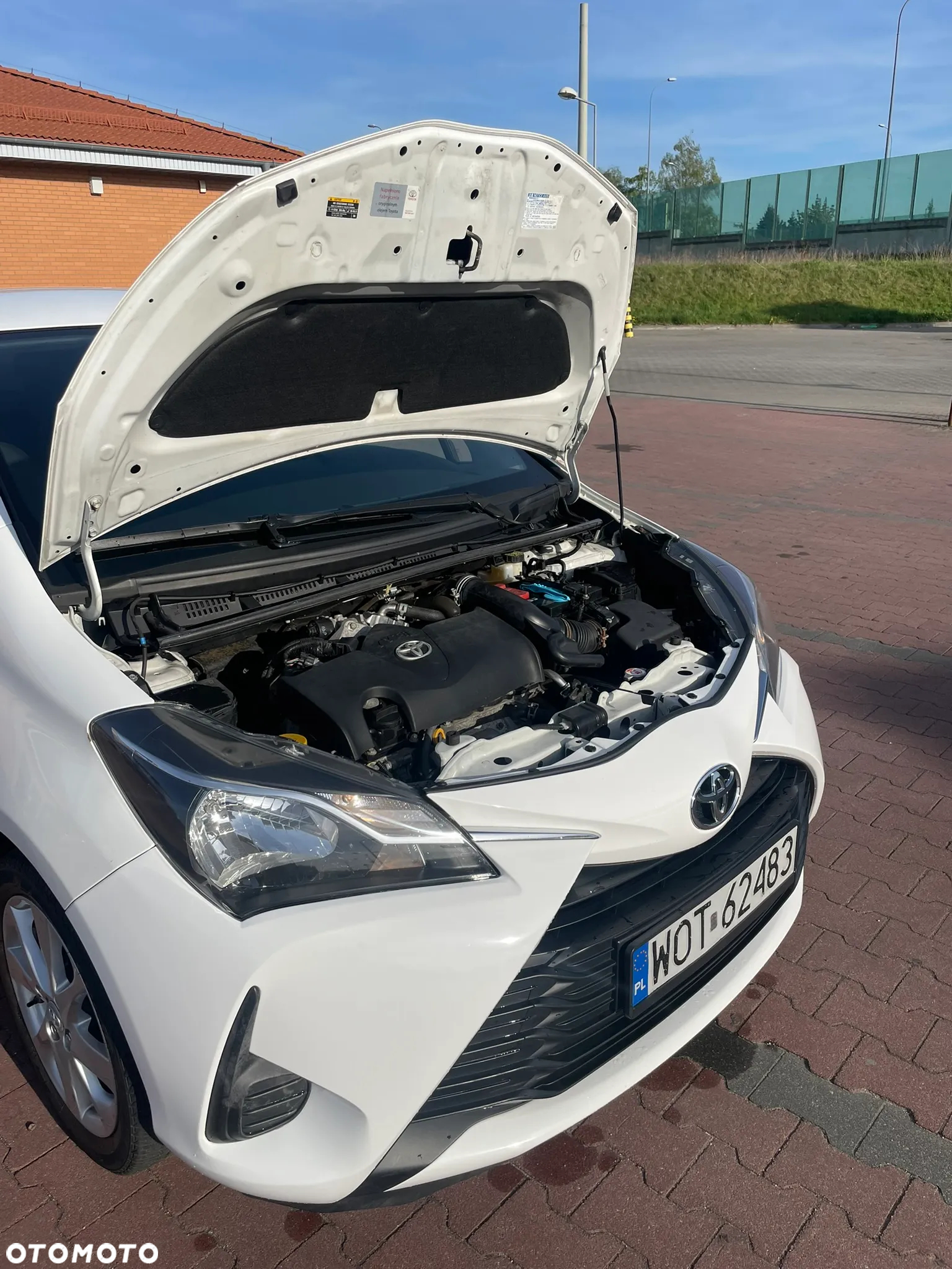 Toyota Yaris 1.5 Active - 14