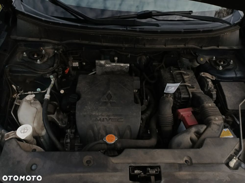 Mitsubishi ASX 1.6 2WD Intense - 35