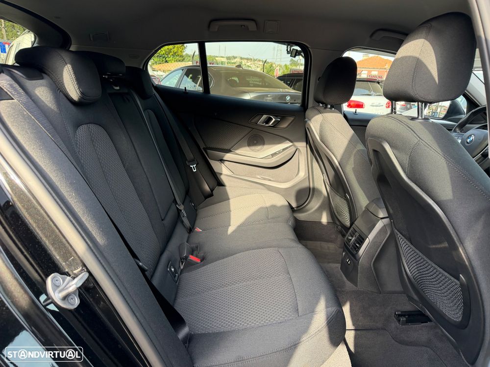 BMW 116 i Line Sport - 14
