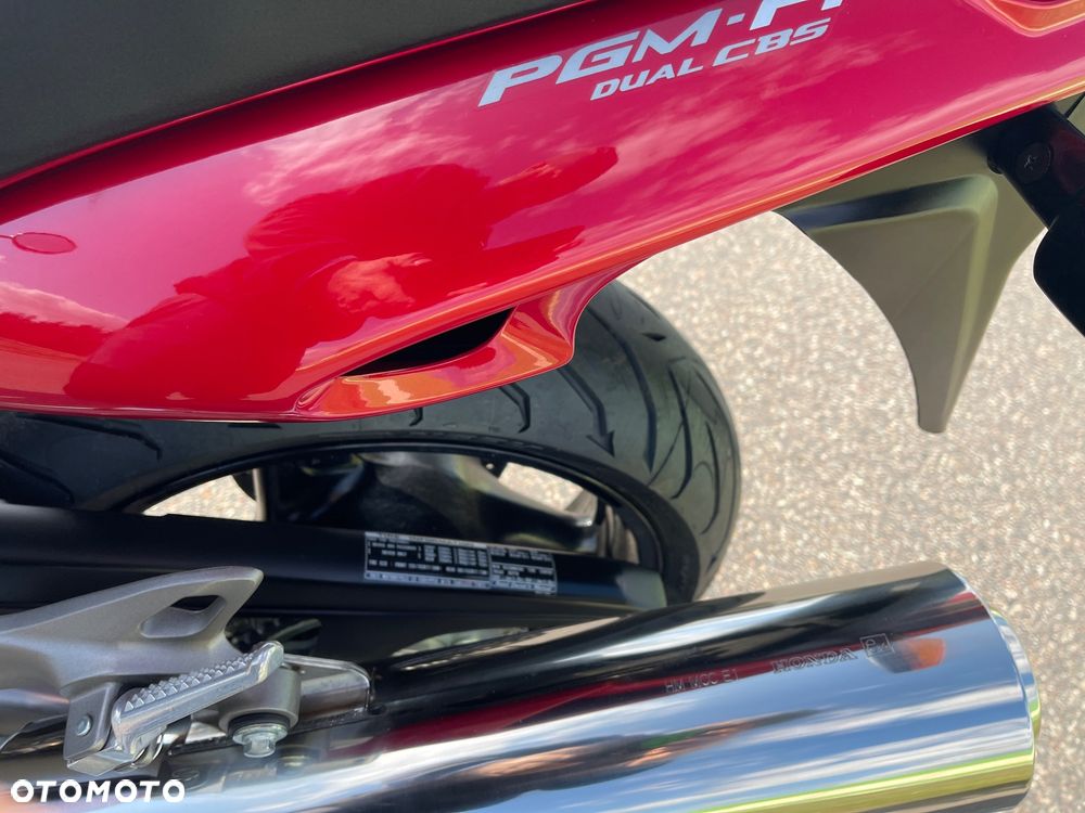 Honda X11 - 23