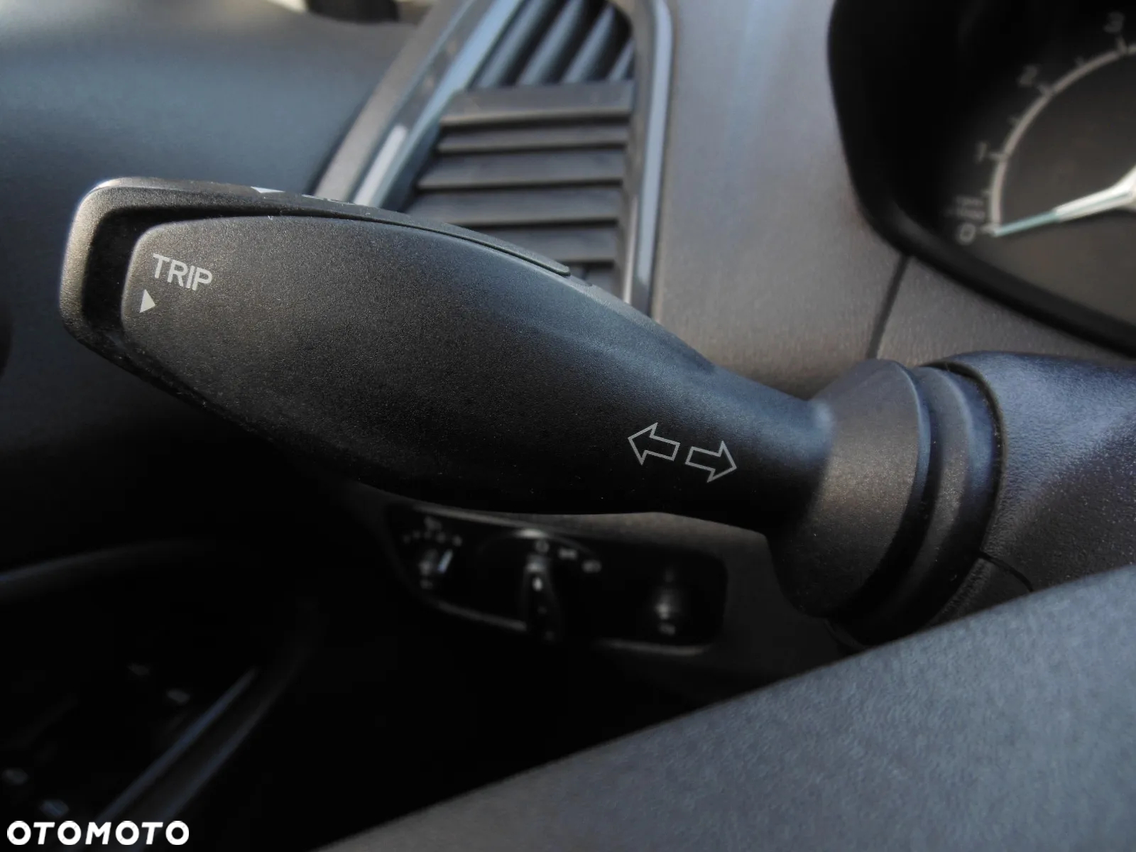 Ford EcoSport 1.0 EcoBoost TITANIUM - 12