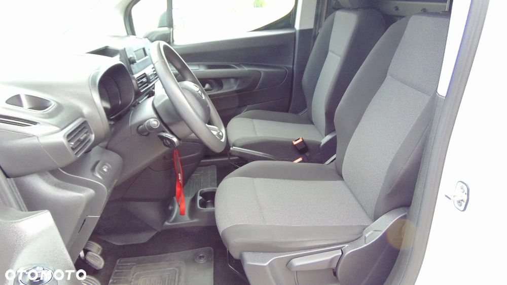 Toyota PROACE CITY - 15