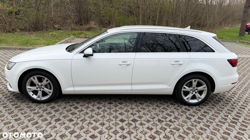 Audi A4 Avant 40 TDI S tronic - 5