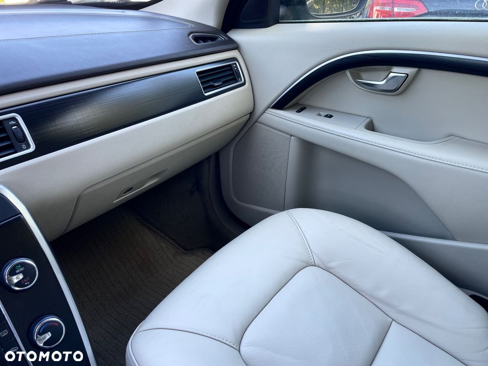 Volvo S80 - 30