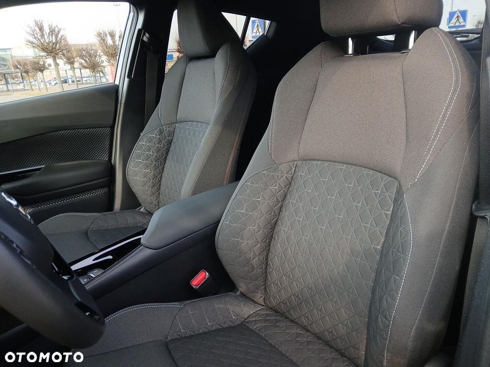 Toyota C-HR 2.0 Hybrid Style - 37