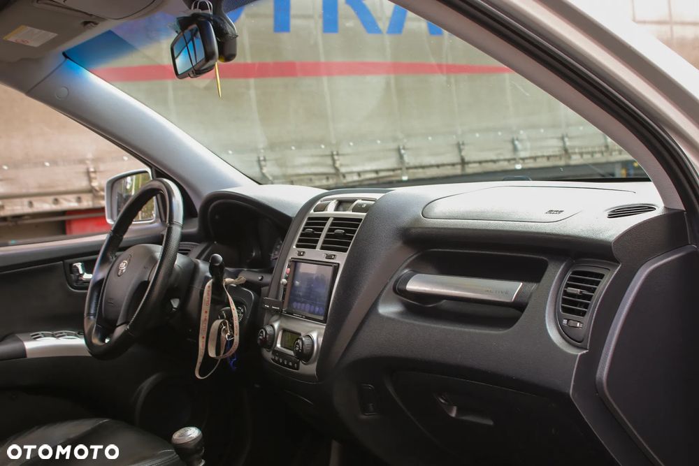 Kia Sportage 2.0 CRDI 4WD Champ - 22