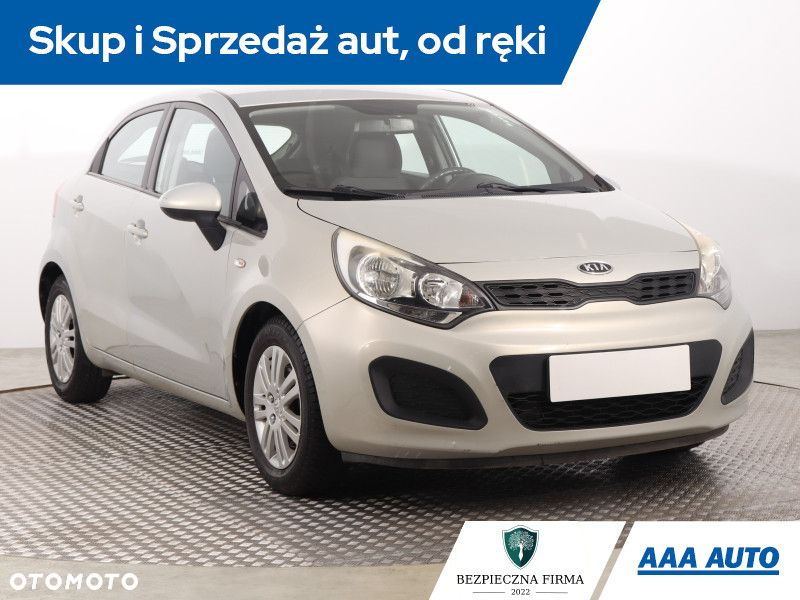 Kia Rio - 2