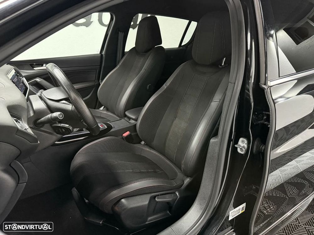Peugeot 308 1.2 PureTech GT Line - 19