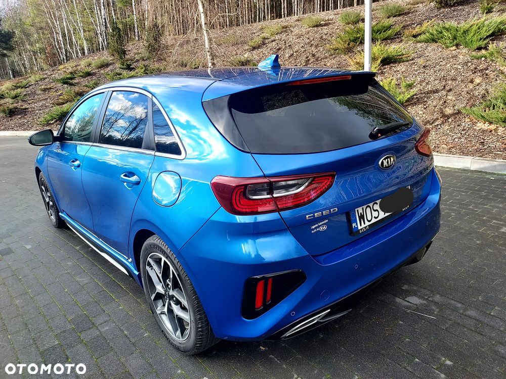 Kia Ceed 1.6 CRDi GT Line - 3