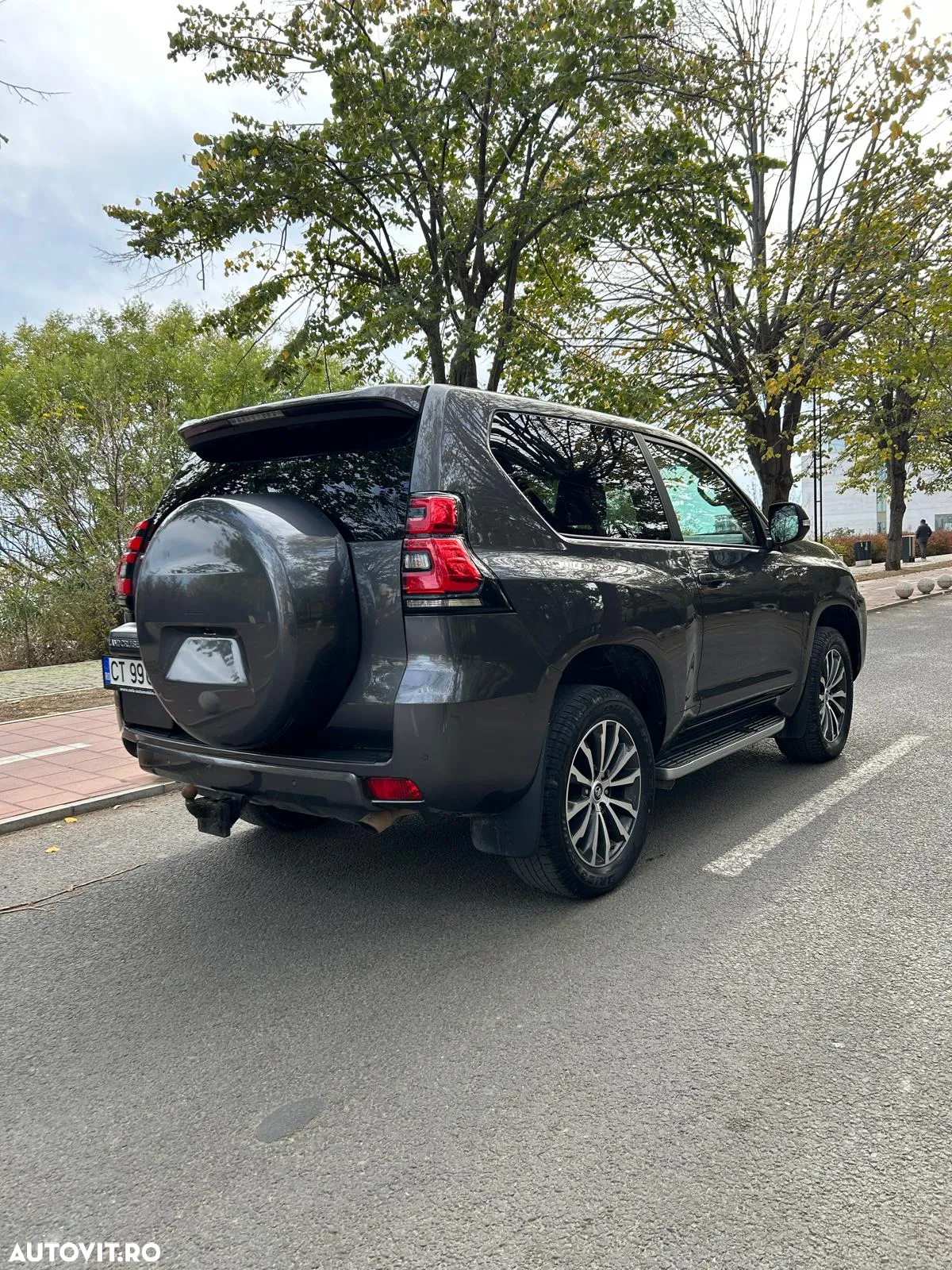 Toyota Land Cruiser 2.8l Turbo D-4D A/T Executive - 4