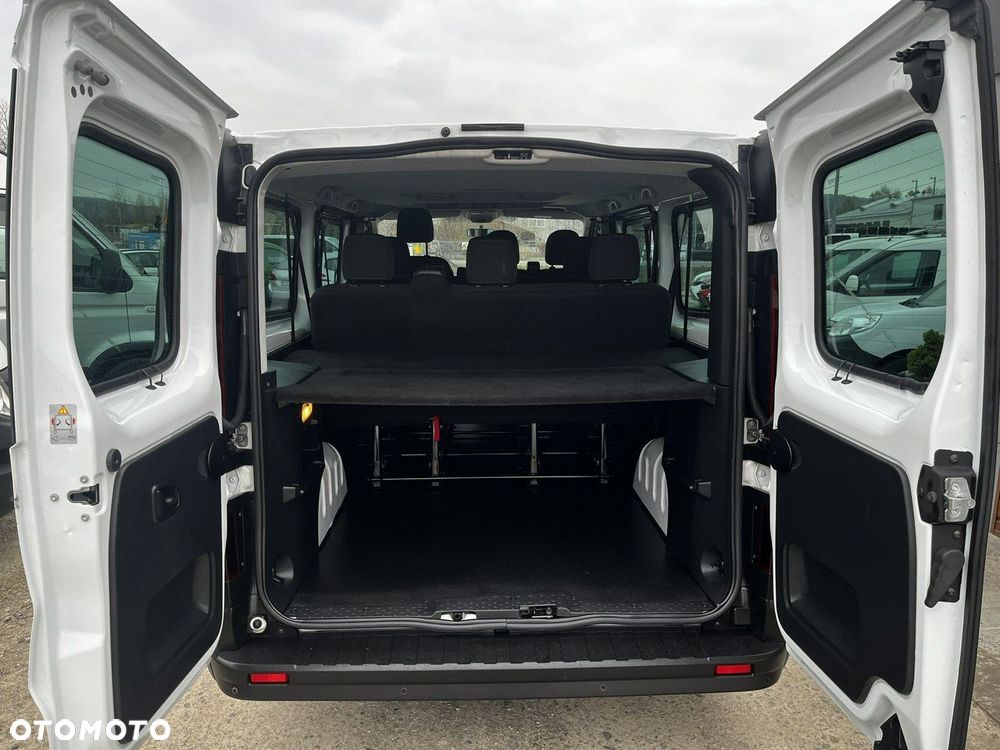 Opel Vivaro - 5