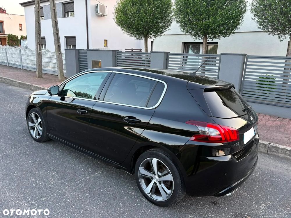 Peugeot 308 PureTech 130 GPF EAT8 Stop & Start GT Pack - 39