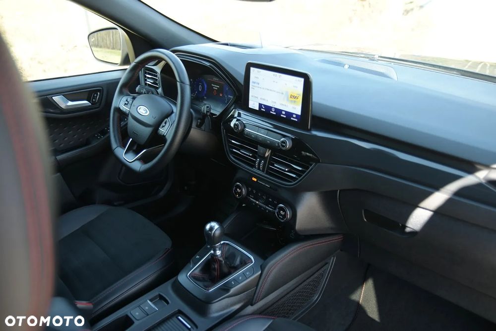 Ford Kuga 2.0 EcoBlue Hybrid ST-LINE - 17