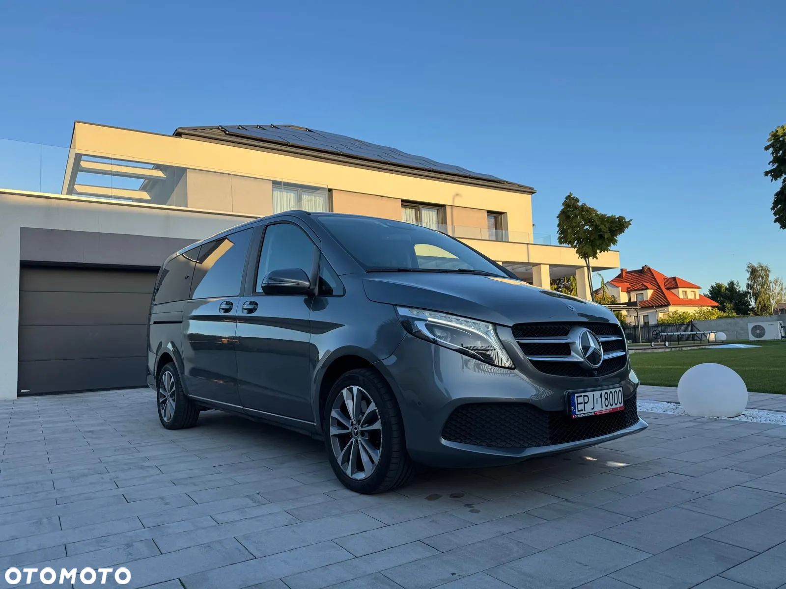 Mercedes-Benz Klasa V 300 d 4-Matic Avantgarde 9G-Tronic (d³ugi) - 1