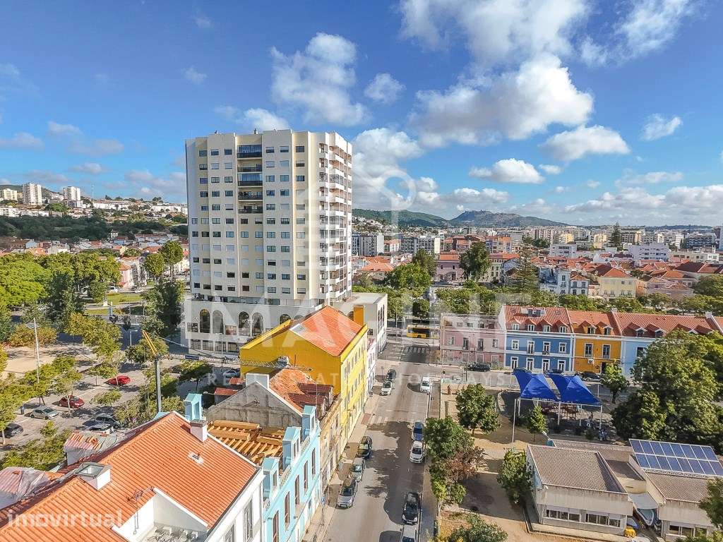 Avenida Luisa Todi com vista Rio - Grande imagem: 2/43