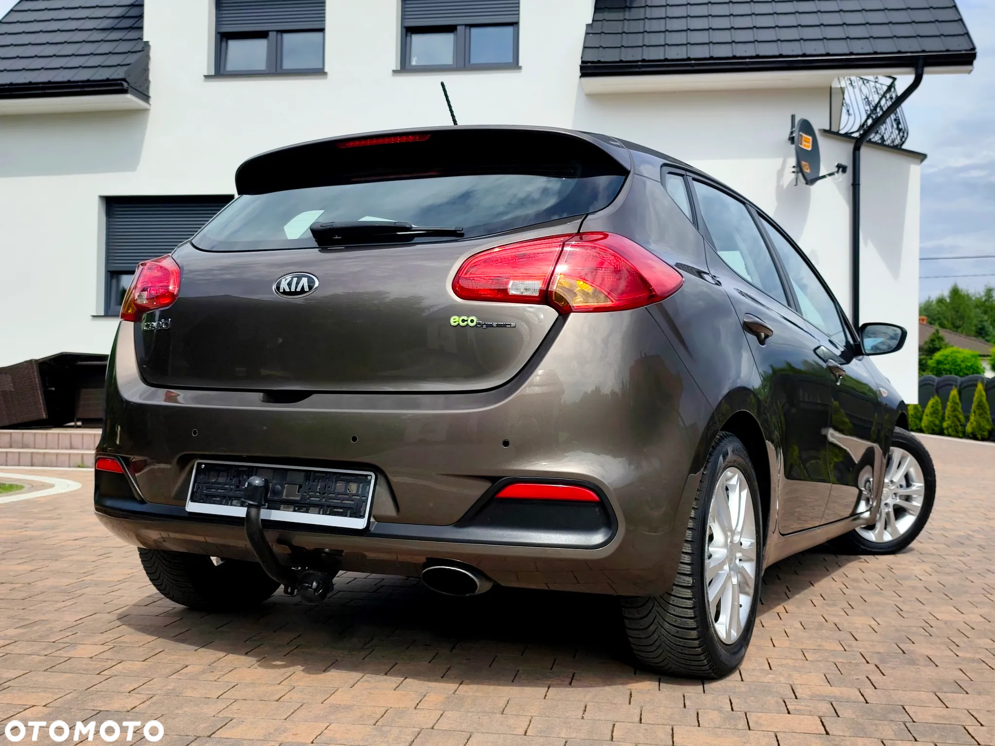 Kia Ceed - 16
