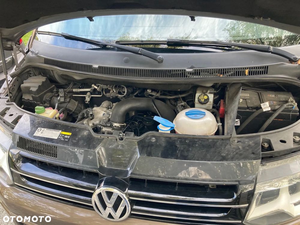 Volkswagen Multivan - 26