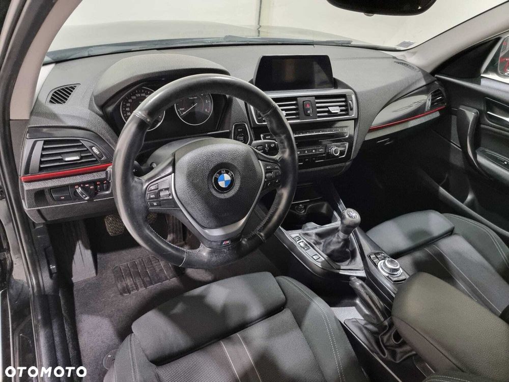 BMW Seria 1 - 18