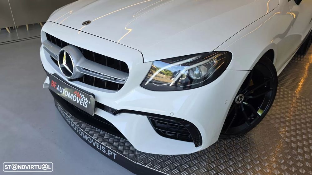 Mercedes-Benz E 220 d Cabrio 9G-Tronic AMG Line - 27