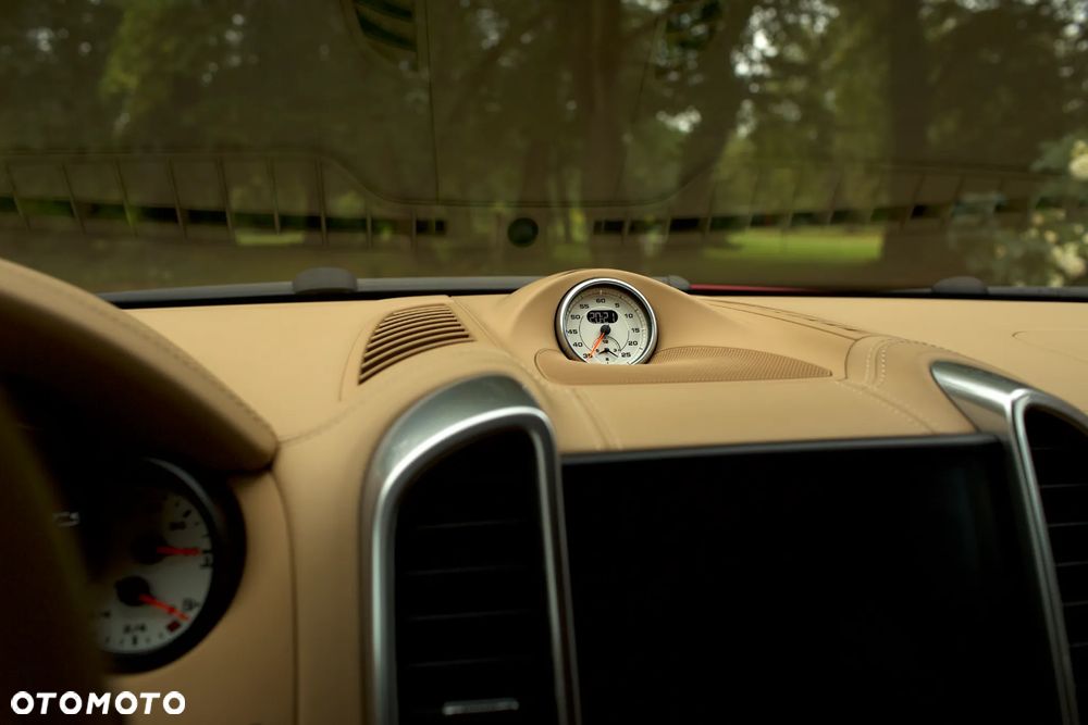 Porsche Cayenne GTS - 21