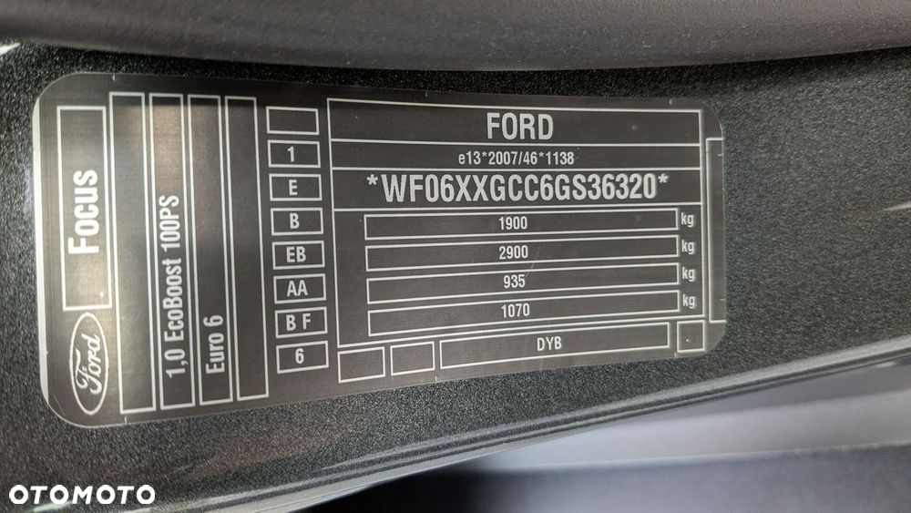 Ford Focus - 23