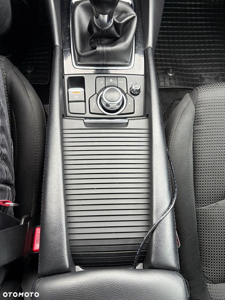 Mazda 3 2.0 Skyenergy EU6 - 26