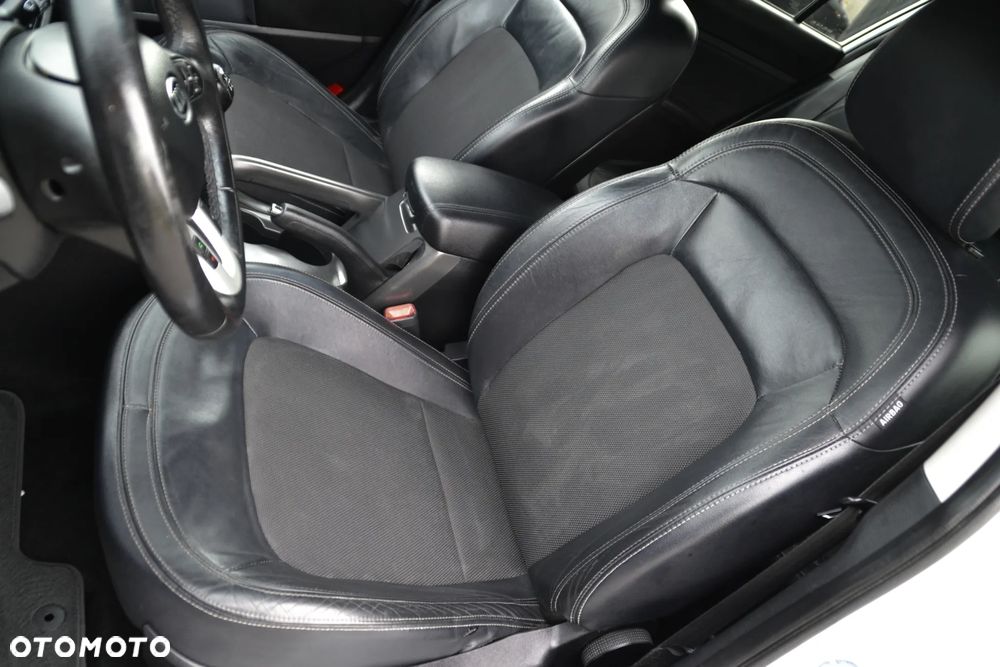 Kia Sportage 1.6 GDI L 2WD - 28