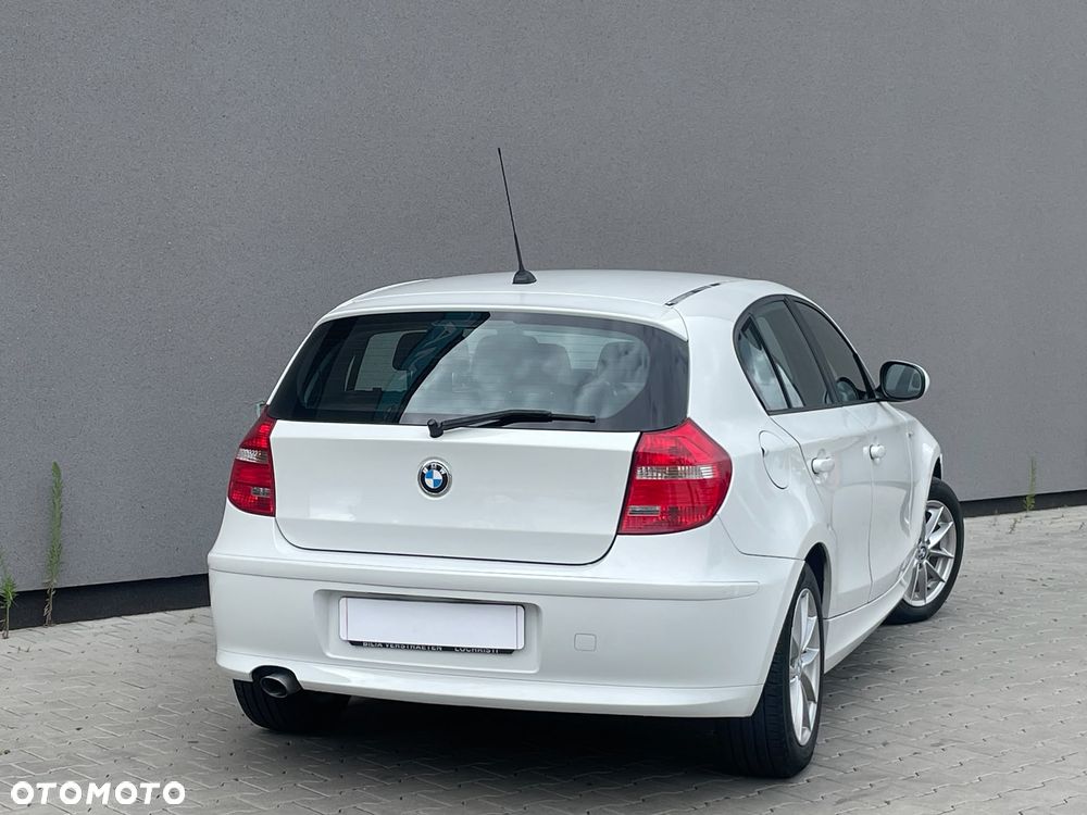 BMW Seria 1 116d DPF Edition Sport - 17