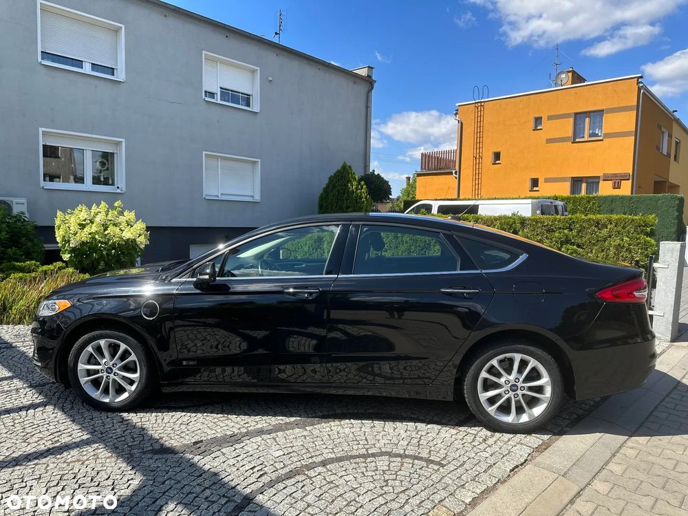 Ford Mondeo 2.0 Hybrid Titanium - 18