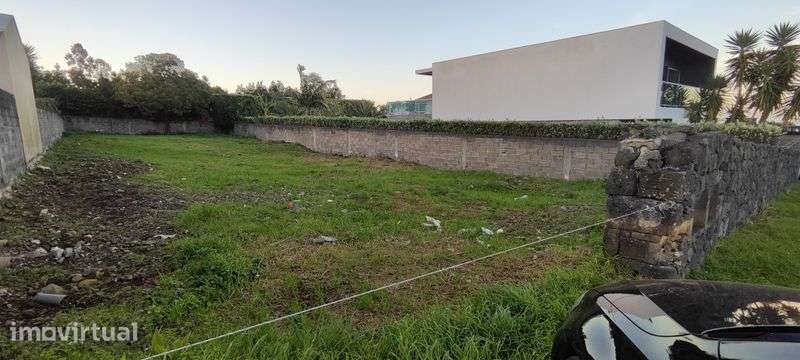 Terreno com projeto 750 m2 - Grande imagem: 2/3