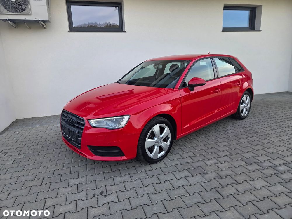 Audi A3 Sportback - 6