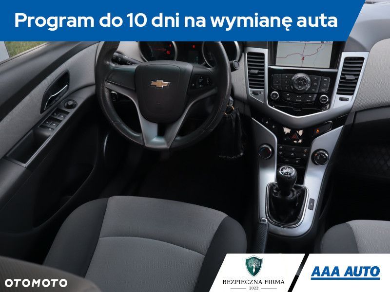 Chevrolet Cruze - 9