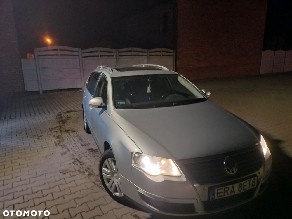 Volkswagen Passat 2.0 TDI Comfortline DSG - 1