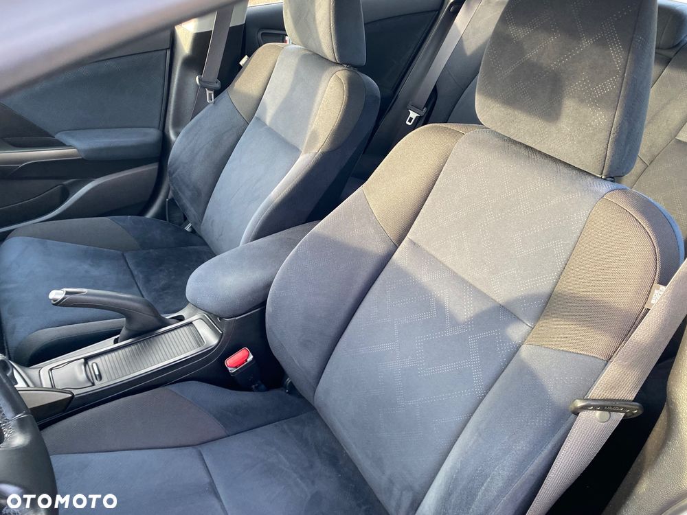 Honda Civic 1.4 i-VTEC Sport - 16