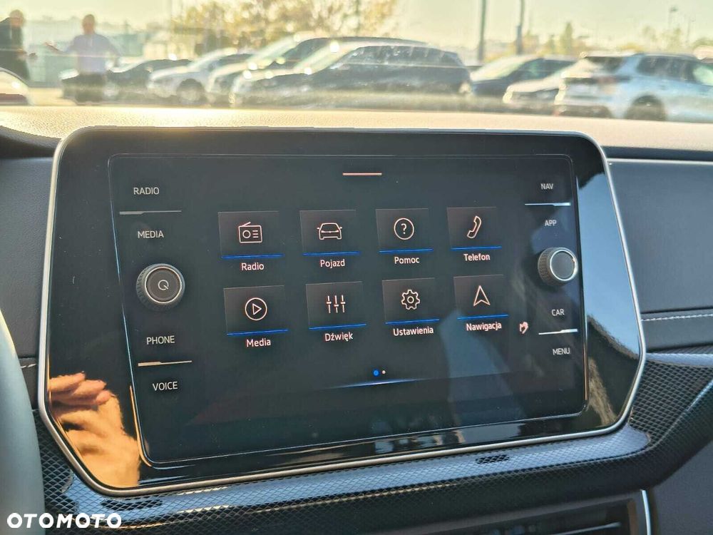 Volkswagen T-Cross - 21