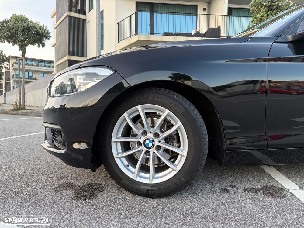 BMW 116 d EfficientDynamics - 12
