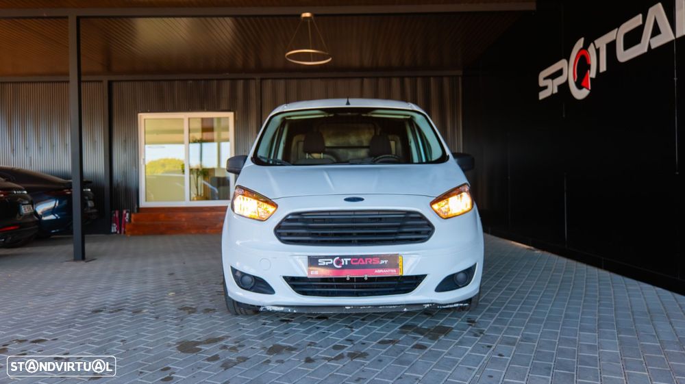 Ford Tourneo Courier 1.5 TDCi Ambiente - 2