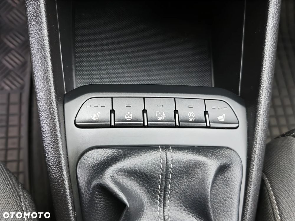 Kia Rio 1.2 L - 27