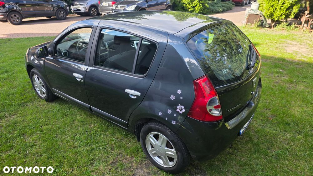 Dacia Sandero 1.6 Laureate - 20
